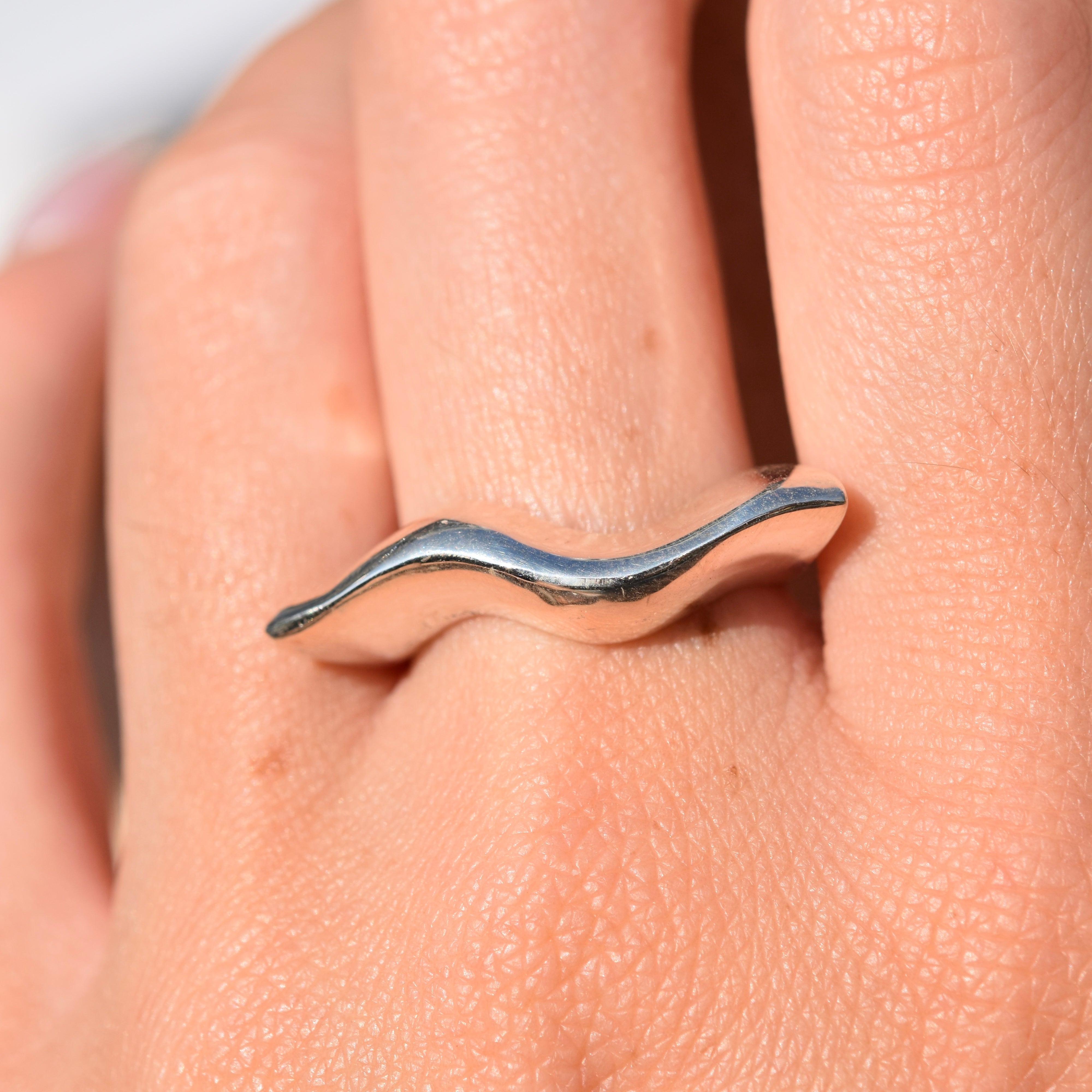 Ripple Ring